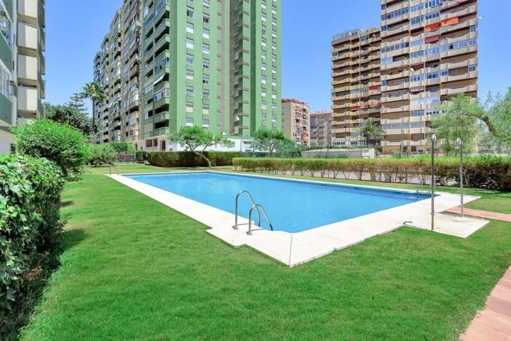 Apartamento en venta en Fuengirola, Los Boliches photo 0