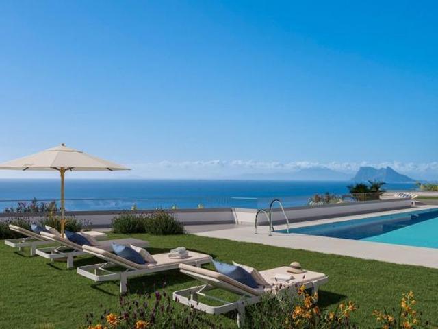 Adosada en venta en Manilva, Costa del Sol photo 0