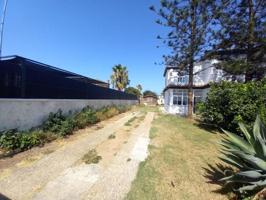 Chalet en venta en Chiclana de la Frontera, Los gallos photo 0