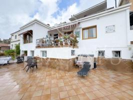 Chalet en venta en Vallirana, Can rovira 2 photo 0