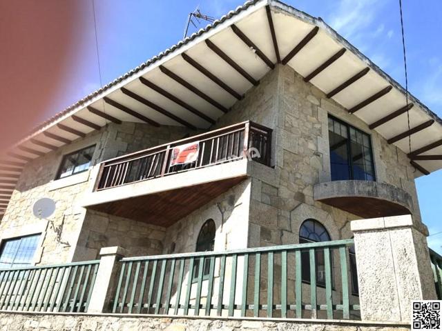 Casa en venta en Amés photo 0