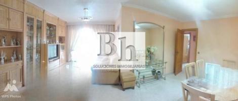 Piso en venta en Málaga, Carlos de haya photo 0