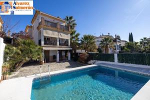 Chalet en venta en Alhendín, Urb. sueños de cadima photo 0