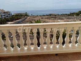 Apartamento en venta en Arona, Los Cristianos photo 0