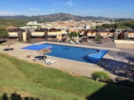 Apartamento en venta en Lloret de Mar, Fenals photo 0