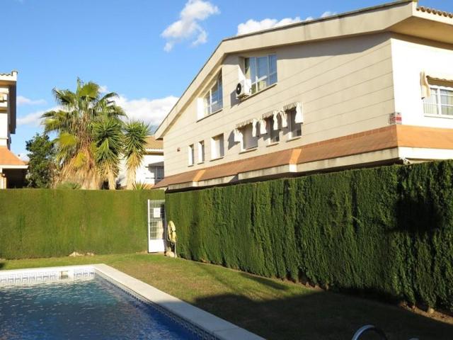 Adosada en venta en Salou, Barenys photo 0