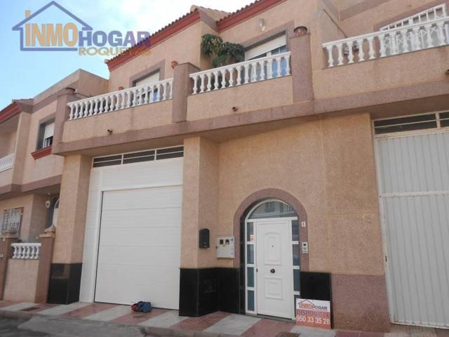 Casa en venta en Roquetas de Mar, La Romanilla photo 0