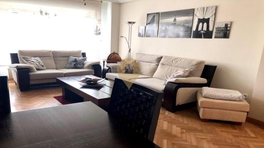 Piso en venta en Móstoles photo 0