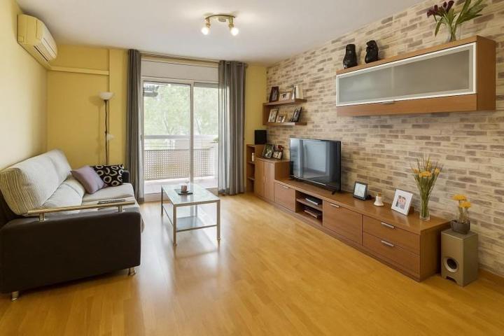 Piso en venta en Pallejà, CENTRO photo 0