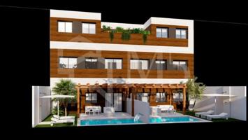 Piso en venta en Torre del Mar photo 0