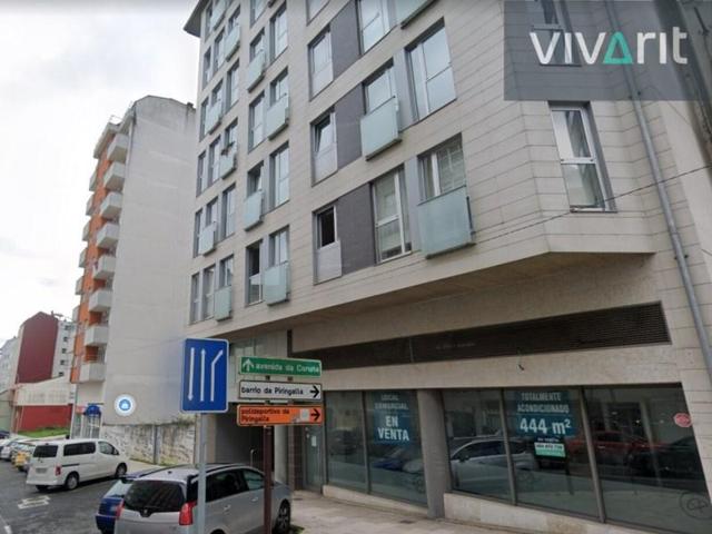 Local comercial en venta en Lugo photo 0