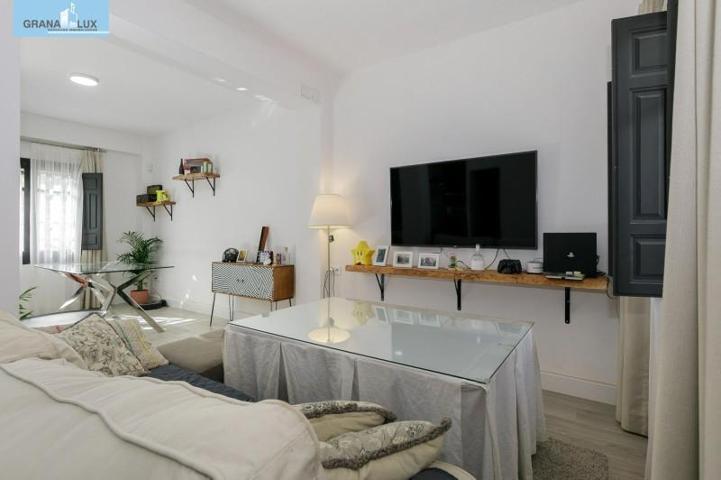 Adosada en venta en Granada, Cervantes photo 0