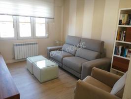 Piso en venta en Vitoria-Gasteiz, Lovaina photo 0