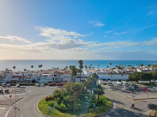 Apartamento en venta en Manilva photo 0