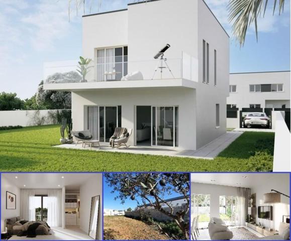 Chalet en venta en Palomares del Río, Urbanizaciones photo 0