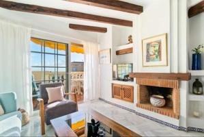 Apartamento en venta en Torrevieja, Playa de los Locos photo 0