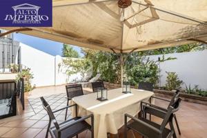 Casa en venta en Peligros, Vega de granada zona noroeste photo 0