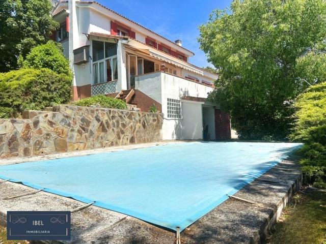 Chalet en venta en Casar photo 0