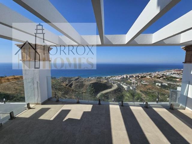 Bungalow en venta en Torrox photo 0