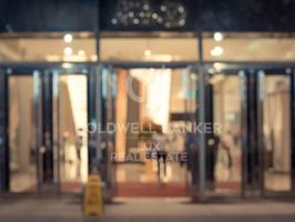 Local comercial en venta en Figueres photo 0