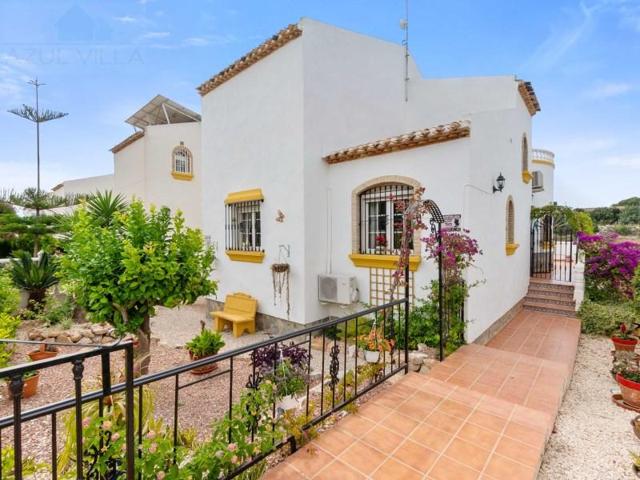 Chalet en venta en Orihuela photo 0