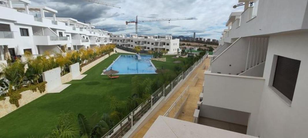Bungalow en venta en Finestrat, Camporrosso village photo 0