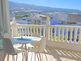 Apartamento en venta en Guía de Isora photo 0