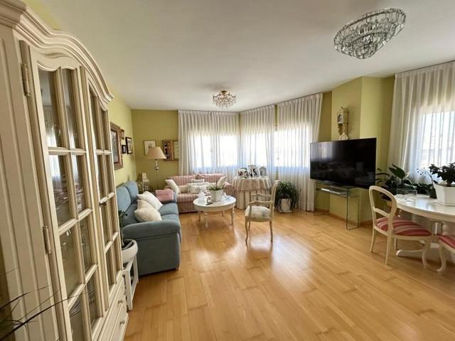 Piso en venta en Antequera, Centro photo 0