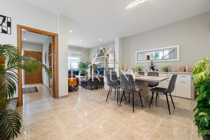 Casa en venta en La Canonja, Costa dorada photo 0