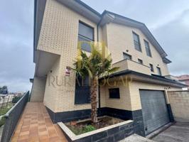 Casa en venta en Valverde de la Virgen photo 0