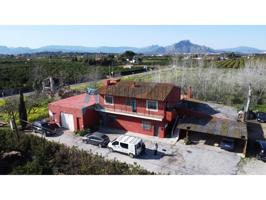 Chalet en venta en Denia photo 0