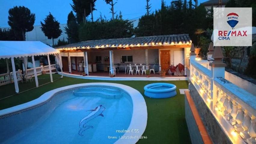 Chalet en venta en Cúllar, Andalucia photo 0