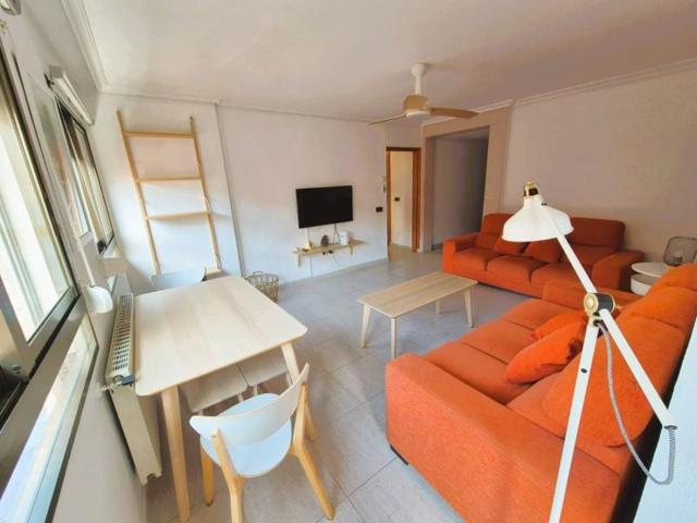 Piso en venta en Villajoyosa, Centro photo 0