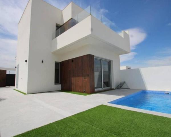 Casa en venta en San Fulgencio photo 0