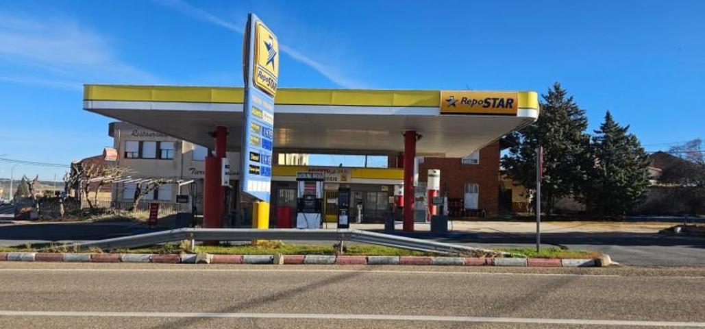Local comercial en venta en Corrales, Castilla y leon photo 0