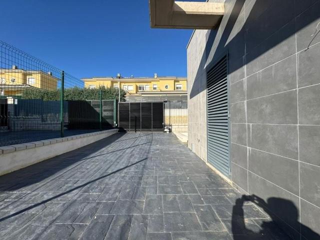 Bungalow en venta en Badajoz, Golf Guadiana photo 0