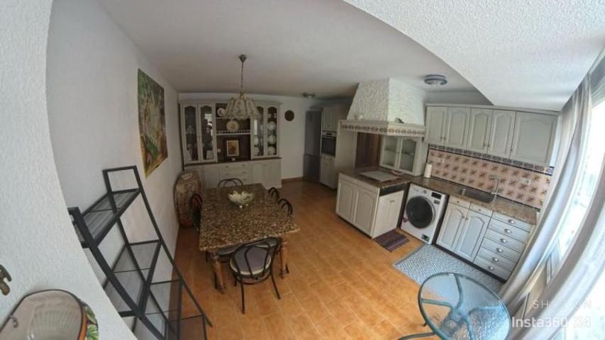 Apartamento en venta en Valencia, Benicalap photo 0