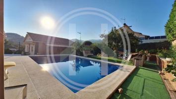 Casa en venta en Cànoves i Samalús, El mirador del montseny photo 0