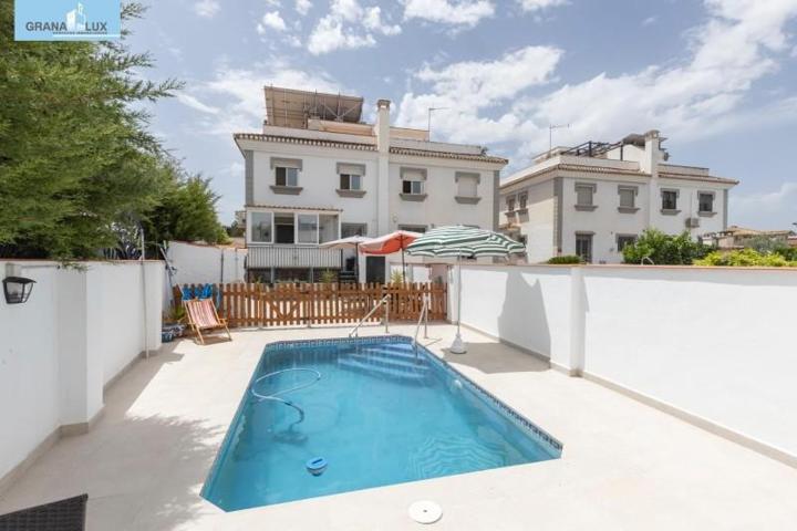 Chalet en venta en Ogíjares, Zona metropolitana photo 0