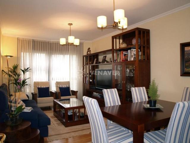 Apartamento en venta en Vigo photo 0