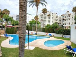 Apartamento en venta en Estepona photo 0