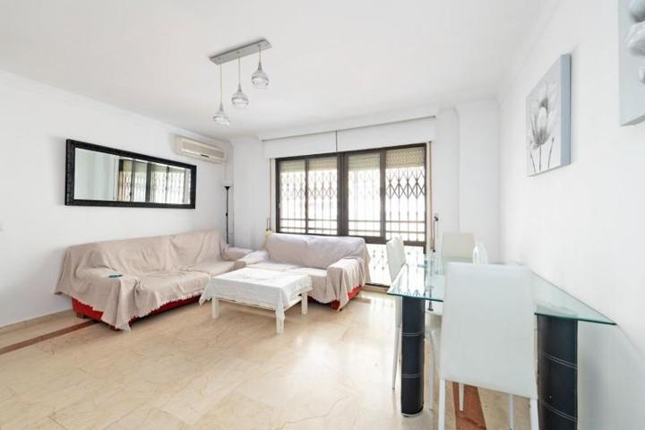 Piso en venta en Málaga, Capuchinos photo 0