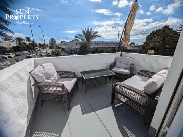 Apartamento en venta en Arona, Costa del Silencio-Las Galletas photo 0