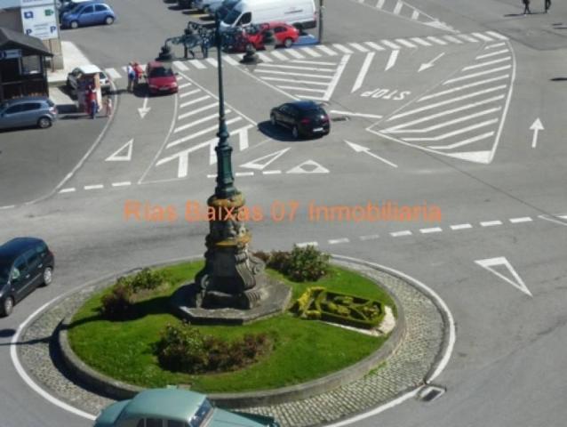 Piso en venta en Marín, Centro photo 0