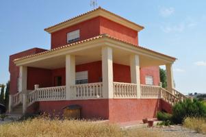 Chalet en venta en Molina de Segura, Urbanizaciones photo 0