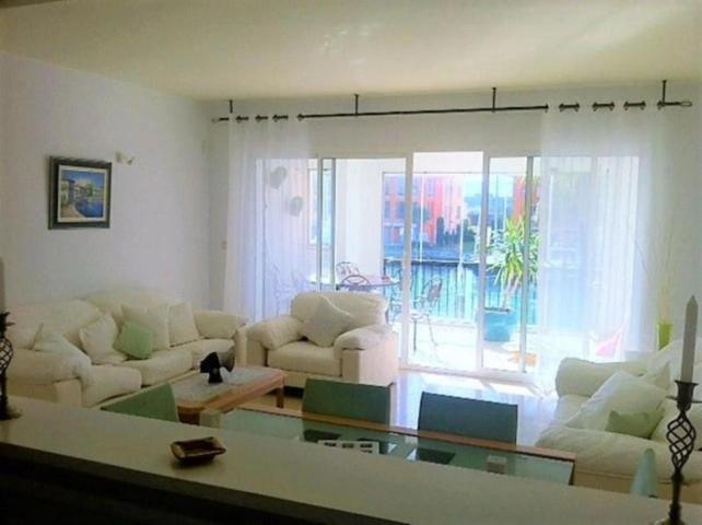 Piso en venta en Cádiz photo 0