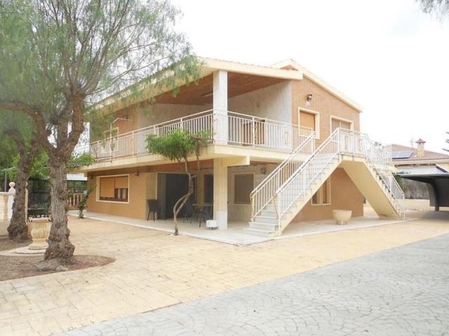 Casa con terreno en venta en Aspe, Montesol photo 0