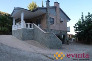 Casa en venta en Vallirana, Urbanización la solana photo 0