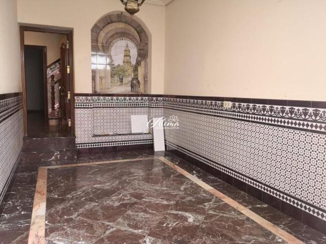Casa en venta en Córdoba, Zoco photo 0