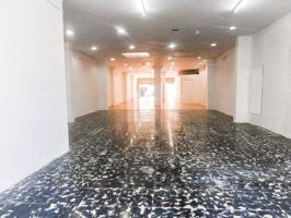 Local comercial en venta en Sabadell, La creu de barbera photo 0
